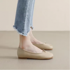 Minimalist Daily Womens Flats