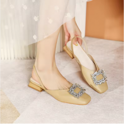 Low Heeled Womens Flat Sandals